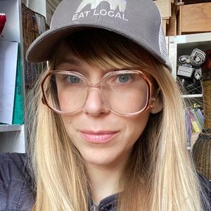 Meet your Posher, Megan